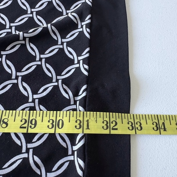 White House Black Market Chain Dress Women’s S Round Neck Office Career Church - Picture 11 of 11